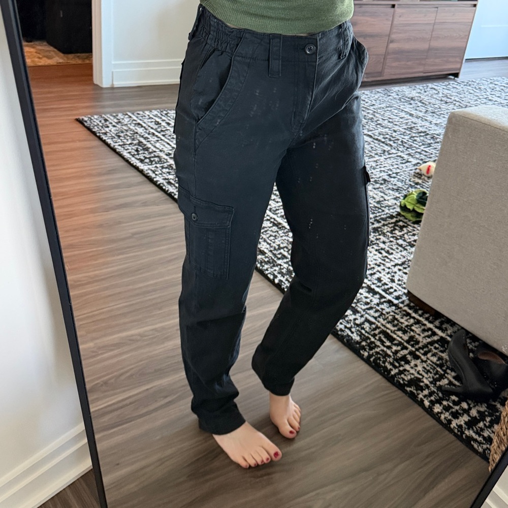 American Eagle Black Cargo Pants